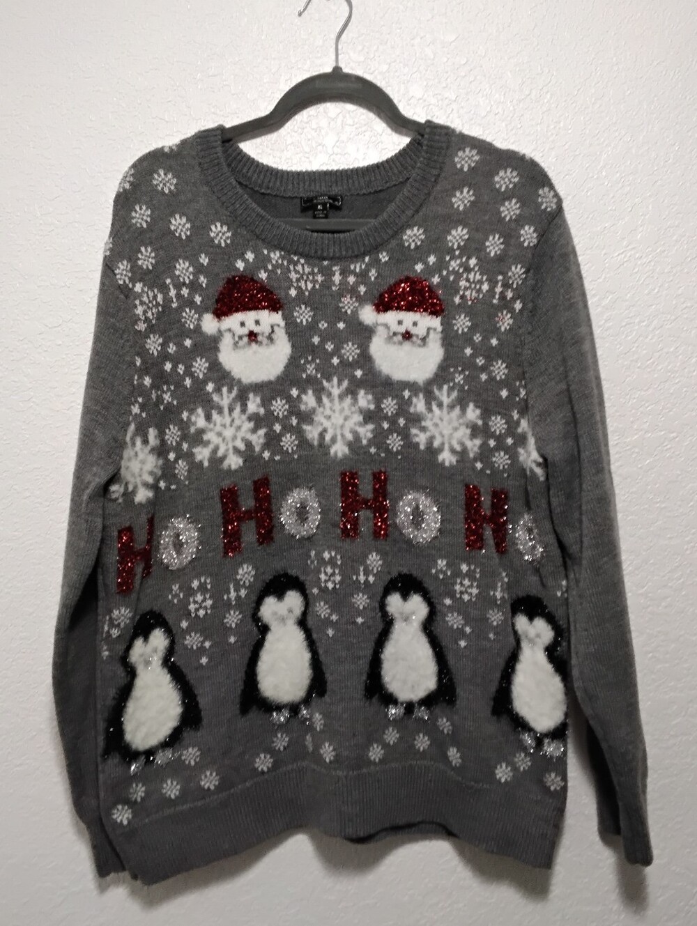 Gray Holiday Penguin & Santa Knit Sweater - Women